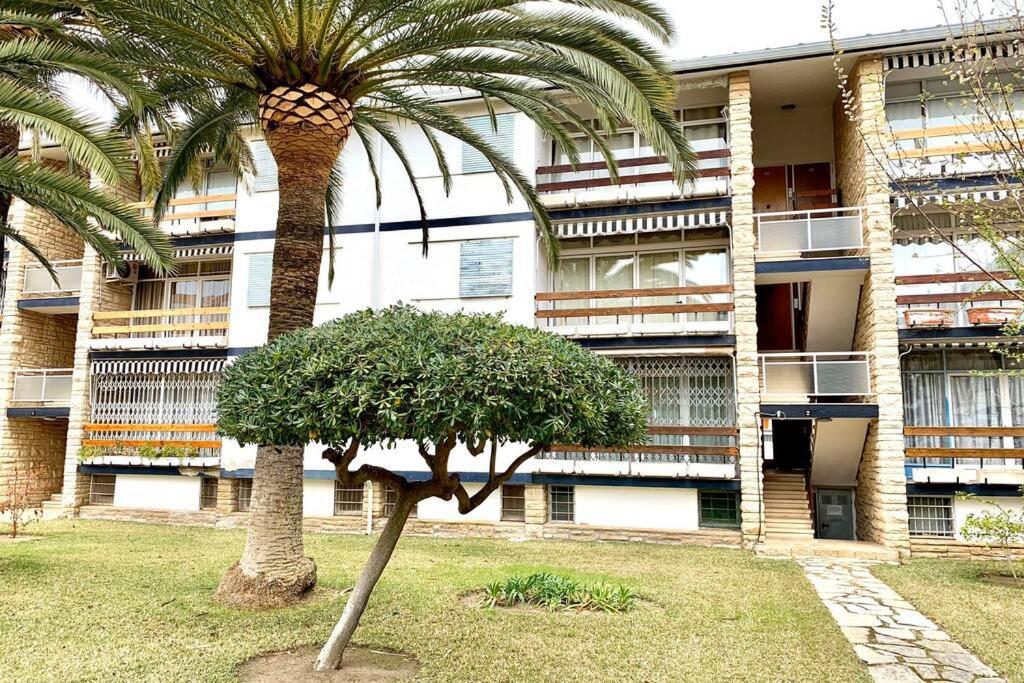 Ferienwohnung Book Ibiza Salou Exterior foto