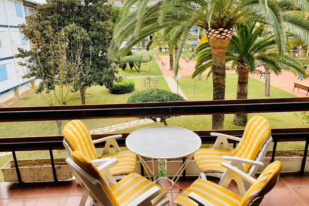 Ferienwohnung Book Ibiza Salou Exterior foto